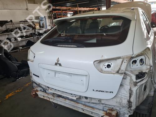 Used Tailgate Tailgate MITSUBISHI LANCER VIII Sportback (CX_A) 2.0 DI-D (CX8A) (140 hp) 33891203 33891203