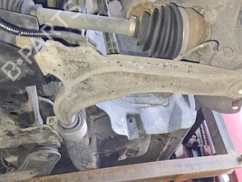 Used Left front suspension arm OPEL ASTRA J (P10) [2009-2016]  21646616