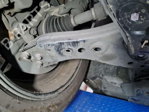 right-front-suspension-arm-toyota-rav-4-v-_a5_-_h5_-2018-32765179 main image