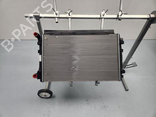 Used Water radiator VW TOURAN (5T1) [2015-2026]  31841028
