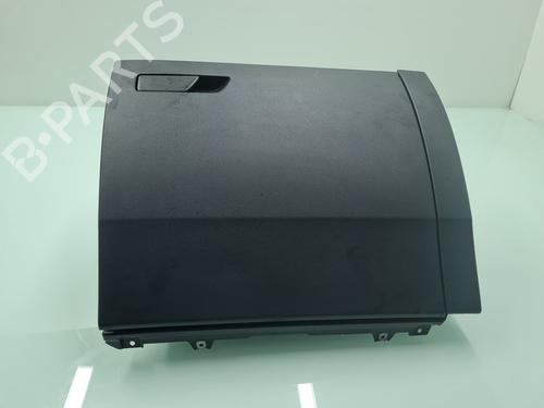 Used Glove box Glove box SEAT ATECA (KH7, KHP) 1.0 TSI (110 hp) 21765531 21765531
