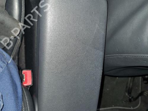Used Armrest / Center console AUDI A1 (8X1, 8XK) 1.4 TFSI (185 hp) 30198116