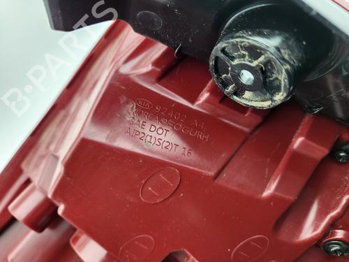 Right taillight KIA CARENS IV 1.6 GDi | BP29525472C35 
