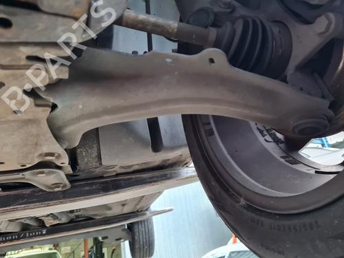 Used Left front suspension arm RENAULT CAPTUR I (J5_, H5_) [2013-2025]  21659395