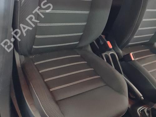Used Right front seat Right front seat 38267359 38267359