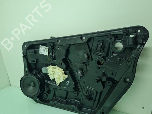 Used Front right window mechanism Front right window mechanism MERCEDES-BENZ A-CLASS (W176) AMG A 45 4-matic (176.052) (381 hp) 21650329 21650329