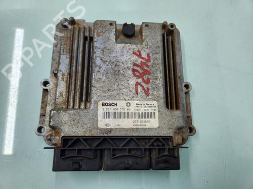 Used Engine control unit (ECU) RENAULT MASTER III Van (FV) 2.3 dCi 150 FWD (FV0F, FV03, FV09) (150 hp) 25887980