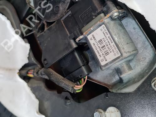 front-right-window-mechanism-peugeot-508-i-8d_-2010-2011-2012-2013-2014-2015-2016-2017-2018-35791252 main image