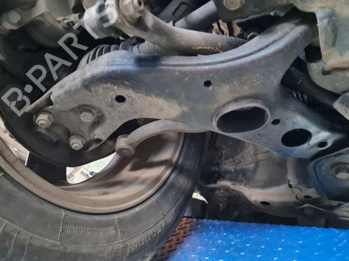 Used Right front suspension arm Right front suspension arm TOYOTA RAV 4 III (_A3_) 2.2 D 4WD (ALA30_, ALA30R) (177 hp) 33543296 33543296