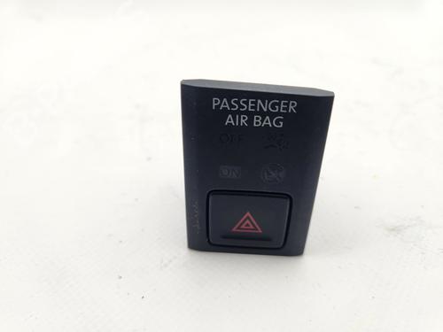 Advarselsbryter Advarselsbryter VW TIGUAN (AD1, AX1) 2.0 TDI (150 hp) 34401445 34401445