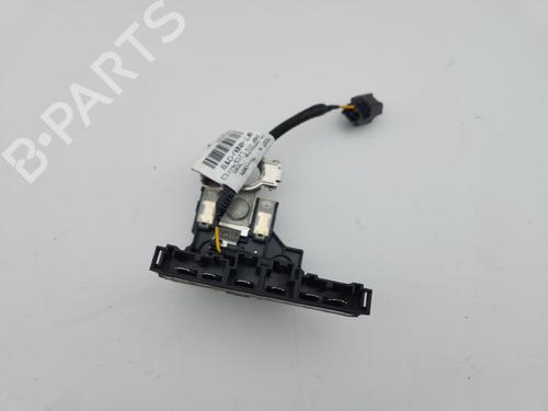 Fuse box RENAULT CAPTUR II (HF_) TCe 140 (HFN0) | BP37073517E1 - Image 2