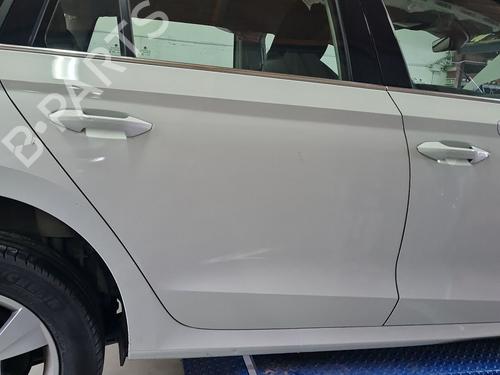 right-rear-door-skoda-octavia-iv-combi-nx5-pv5-2019-35725257 main image