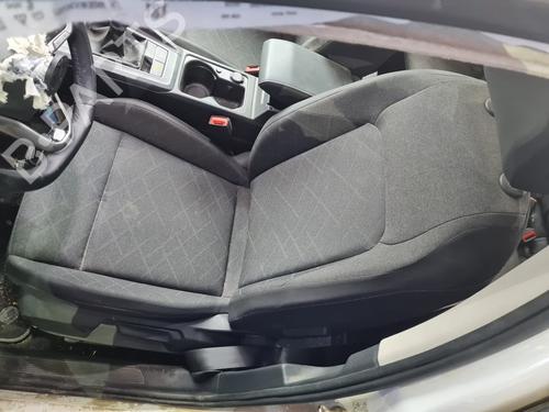 Used Seats set Seats set VW GOLF VIII (CD1, DA1) 2.0 TDI (116 hp) 23780980 23780980