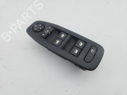 Used Left front window switch Left front window switch 21647050 21647050
