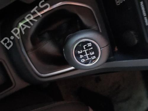 Used Shift knob Shift knob 37535780 37535780
