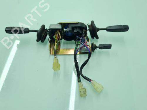 Switch LAND ROVER DEFENDER Station Wagon (L316) 2.5 Td5 4x4 (L316) | BP21652454I30 