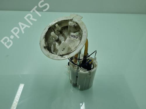 Used Fuel pump BMW 4 Coupe (F32, F82) 435 d xDrive (313 hp) 21639994