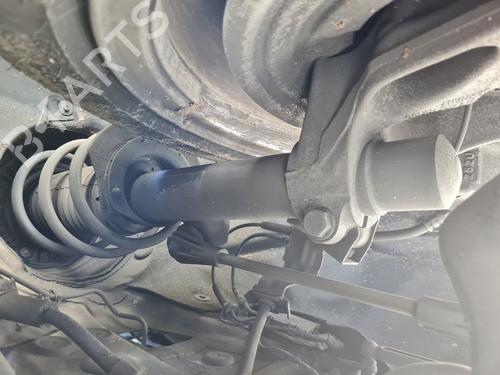 Used Left front shock absorber BMW 3 (F30, F80) 320 d (190 hp) 21646895