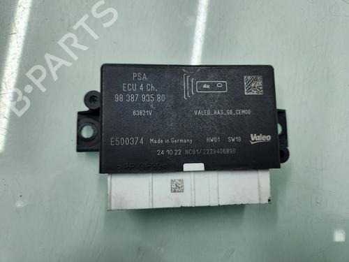 Used Electronic module Electronic module CITROËN C4 III (BA_, BB_, BC_) 1.2 PureTech 130 (BAHNSA, BAHNSB) (130 hp) 24218200 24218200