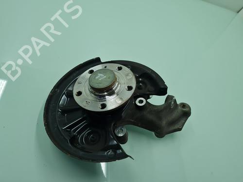Used Left rear steering knuckle VW TOURAN (5T1) [2015-2025]  21639216