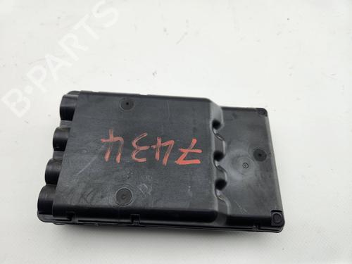 Used Fuse box Fuse box BMW 2 Gran Coupe (F44) 218 i (136 hp) 30182807 30182807