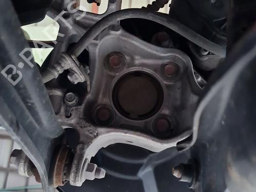 Used Right rear steering knuckle Right rear steering knuckle HONDA CR-V V (RW_, RT_) 2.0 e-CVT Hybrid (RT5) (215 hp) 39715614 39715614