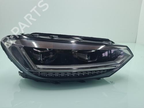 right-headlight-vw-touran-5t1-5tb941082a-2015-21764289 main image