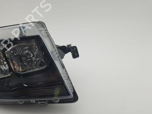 Right headlight VW CRAFTER Van (SY_, SX_) 2.0 TDI FWD (SYB, SYC, SYD) | BP38112402C29 - Image 4
