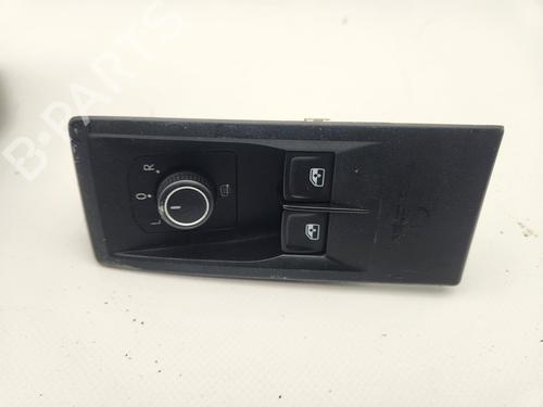 Used Left front window switch VW CRAFTER Van (SY_, SX_) [2016-2026]  32684088