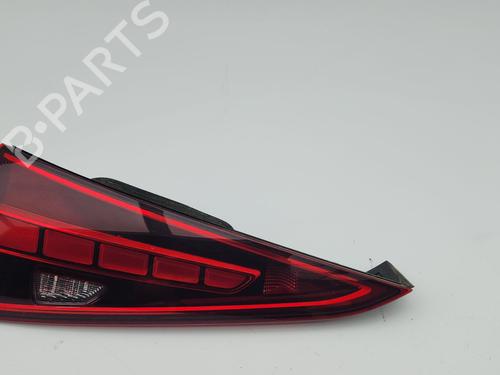 Used Left tailgate light Left tailgate light MERCEDES-BENZ C-CLASS T-MODEL (S206) C 220 d (206.204, 206.216) (200 hp) 36663538 36663538