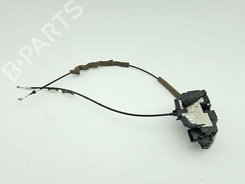 front-right-lock-nissan-navara-np300-pickup-d23-d23t-2014-21652391 main image