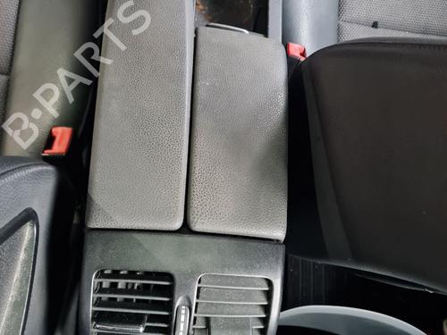 armrest-center-console-mercedes-benz-c-class-t-model-s204-2007-2008-2009-2010-2011-2012-2013-2014-28026341 main image