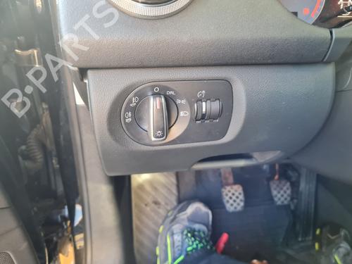 Used Headlight switch AUDI A3 (8P1) [2003-2013]  28840763
