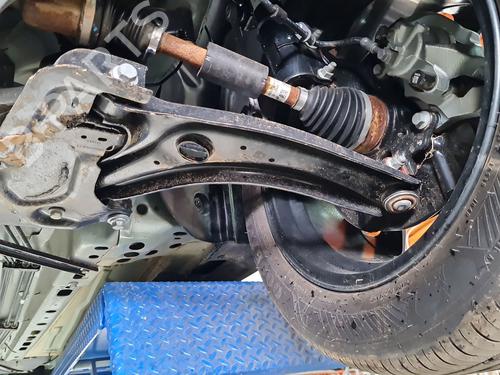 Used Left front suspension arm Left front suspension arm 37534987 37534987
