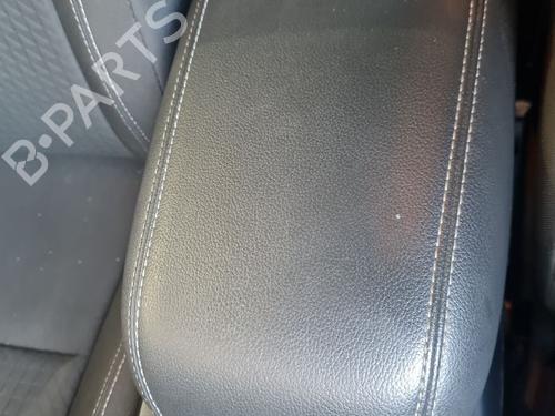 Used Armrest / Center console Armrest / Center console FORD C-MAX II (DXA/CB7, DXA/CEU) [2010-2019] 25382292 25382292