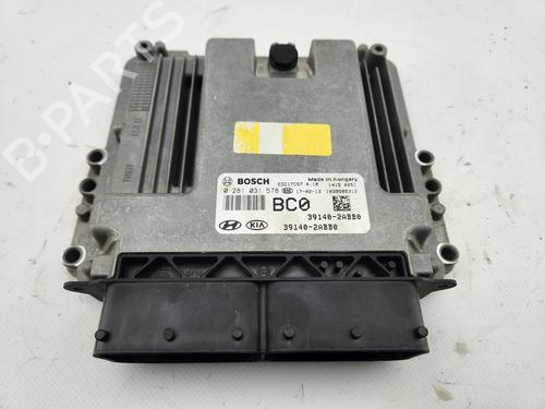 Used Engine control unit (ECU) Engine control unit (ECU) HYUNDAI i30 FASTBACK (PDE, PDEN) [2017-2026] 30922658 30922658
