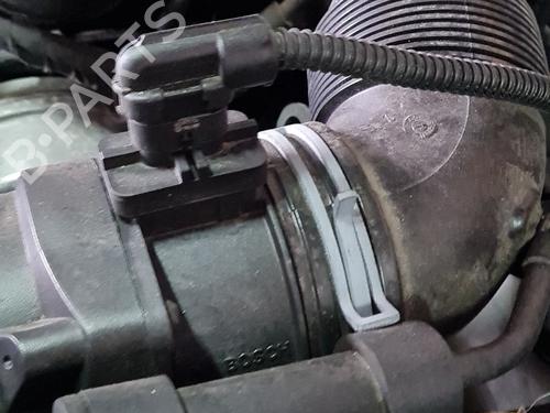 mass-air-flow-sensor-vw-golf-vii-5g1-bq1-be1-be2-2012-2013-2014-2015-2016-2017-2018-2019-2020-2021-37467281 main image