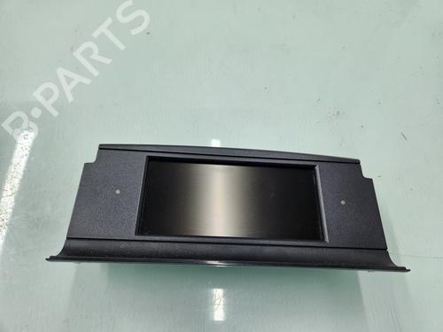 Used Display monitor MERCEDES-BENZ C-CLASS (W204) [2007-2015]  21642592