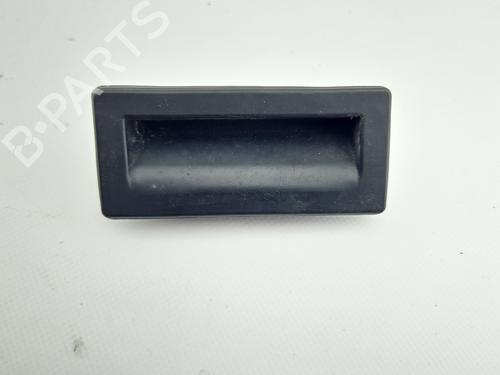 Used Tailgate handle Tailgate handle AUDI A4 B9 Avant (8W5, 8WD) 2.0 TDI (136 hp) 39973869 39973869