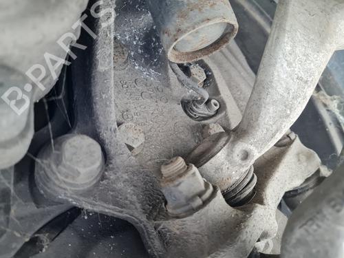 Used Left front steering knuckle BMW 3 Touring (E91) 320 d (163 hp) 21646277