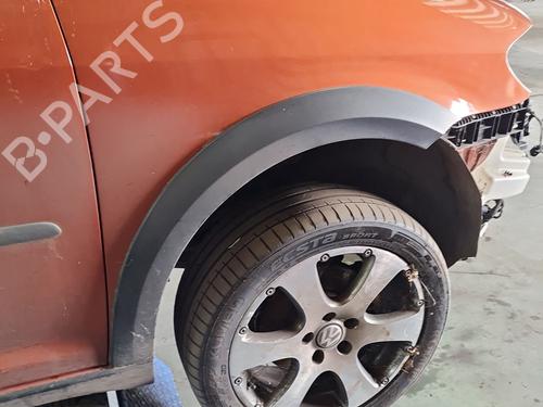 Używane Błotnik przedni prawy Błotnik przedni prawy VW TOURAN (1T1, 1T2) 1.9 TDI (105 hp) 37400667 37400667