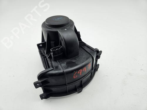 Used Heater blower motor VW TRANSPORTER T5 Bus (7HB, 7HJ, 7EB, 7EJ) [2003-2016]  31873084