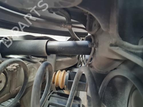 Used Right rear shock absorber PEUGEOT 3008 II SUV (MC_, MR_, MJ_, M4_) [2016-2025]  23884557