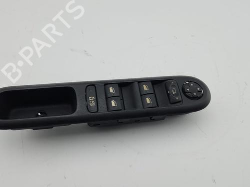 Used Left front window switch Left front window switch PEUGEOT 3008 I MPV (0U_) 1.6 HDi (112 hp) 36221453 36221453