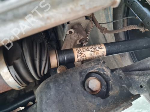 Used Left front driveshaft Left front driveshaft CITROËN C5 AIRCROSS (A_) 1.2 PureTech 130 (ARHNSJ) (131 hp) 23500739 23500739