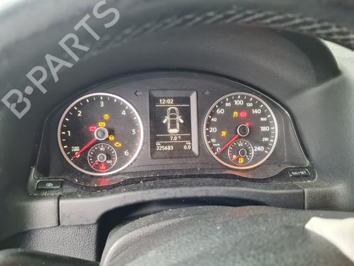Instrument cluster VW TIGUAN (5N_) | BP32389823C47