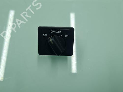 Used Switch NISSAN PATROL GR V Wagon (Y61) 2.8 TD (129 hp) 21642488