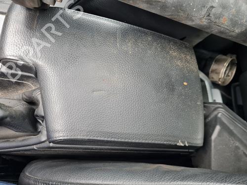 Used Armrest / Center console BMW 3 Coupe (E92) 330 d (245 hp) 21644633