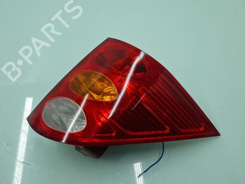 Used Right taillight PEUGEOT 1007 (KM_) 1.4 HDi (68 hp) 22132164
