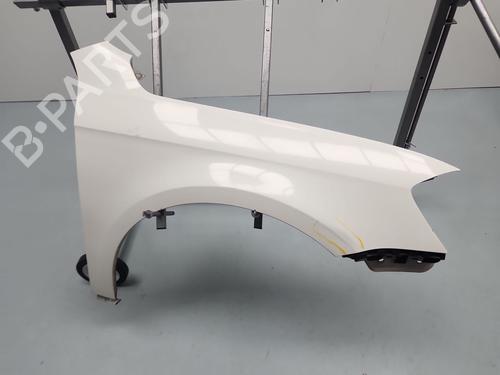 Used Right front fenders Right front fenders 37415427 37415427